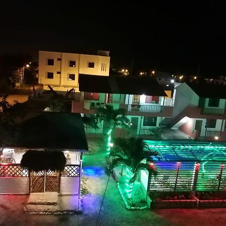 El Galeon Hotell Atacames Eksteriør bilde